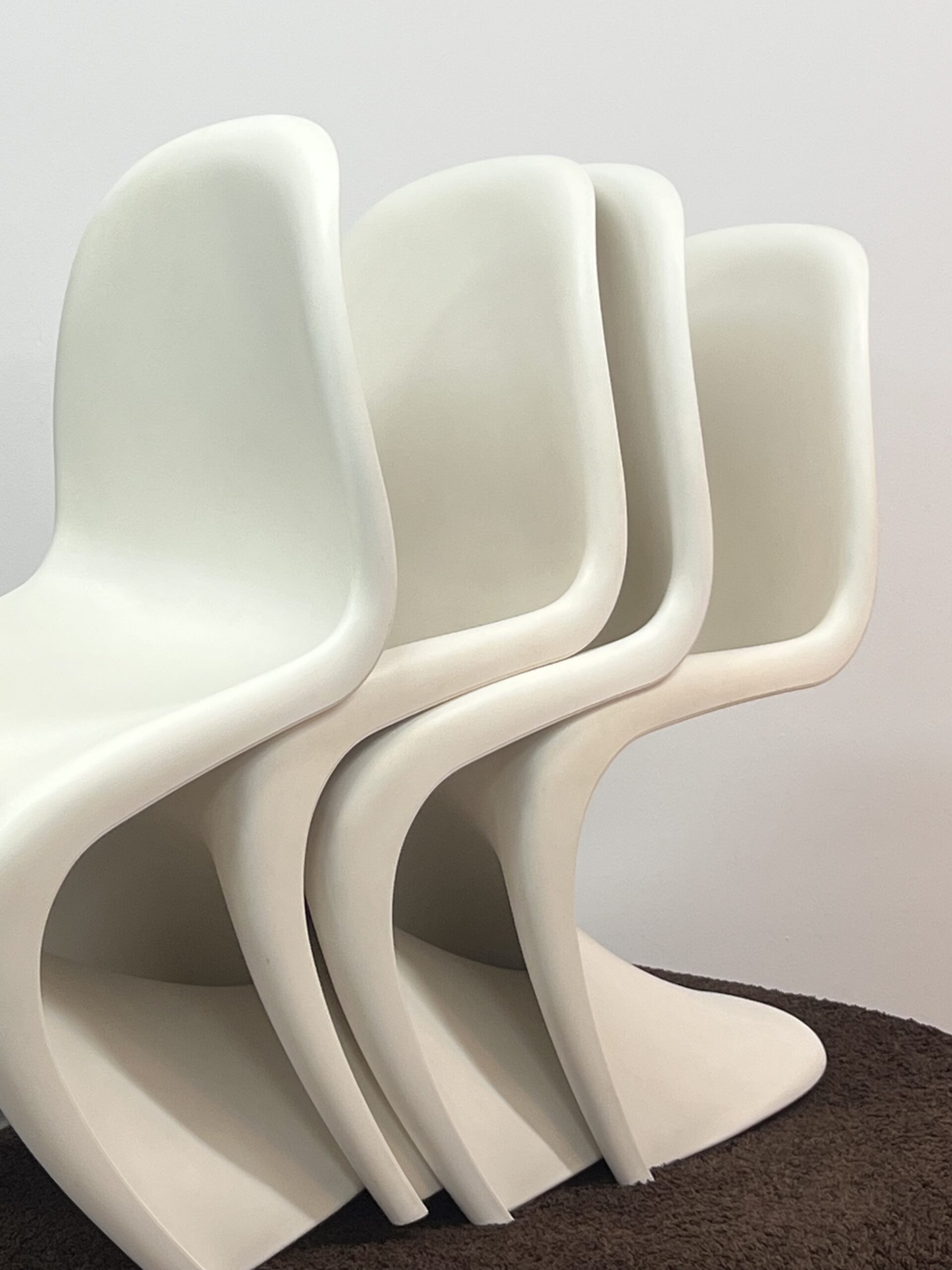 Cómo saber si un mueble vintage es original (guía rápida)